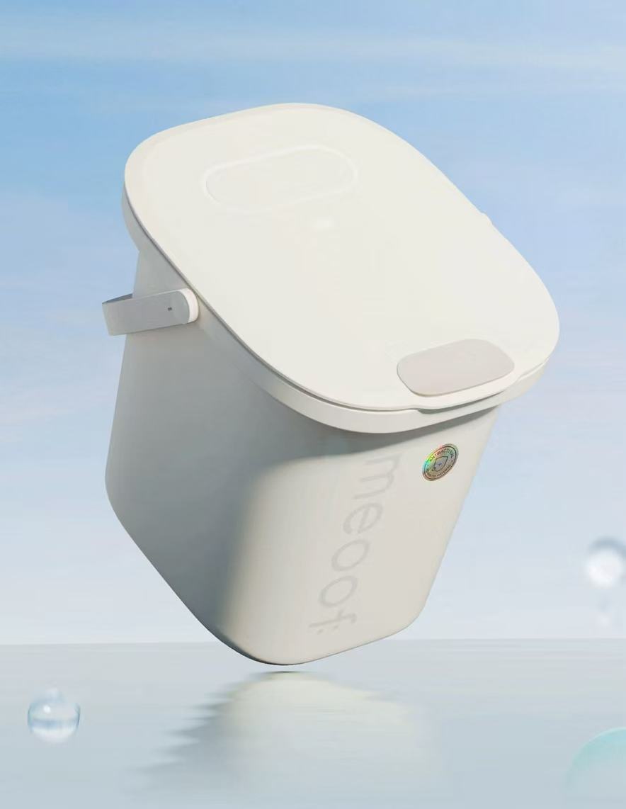 Smart Vacuum Pet Food Storage Container