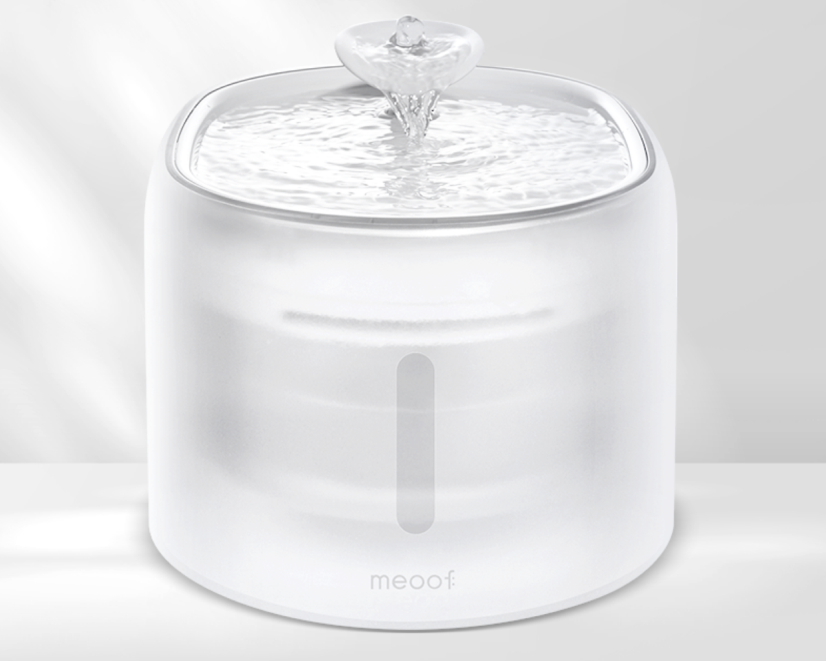Moonlight UVC Sterilization Water Fountain